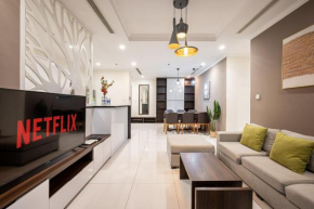 Luxury Apartment at Vinhomes Central Park